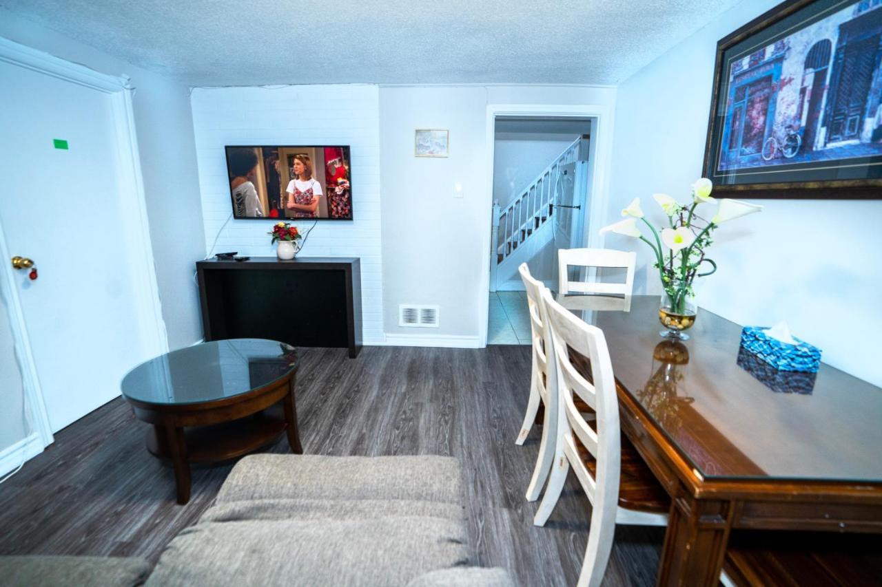 Cozy 3Br 2Bth Lower Unit, A Min To Hwy401, 404 & Dvp Villa Toronto Kültér fotó