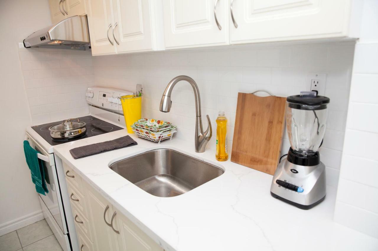Cozy 3Br 2Bth Lower Unit, A Min To Hwy401, 404 & Dvp Villa Toronto Kültér fotó